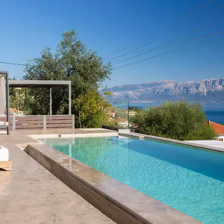 Katerina-stylish 4 Bedroom With Sea View Vilă Nydri (Lefkada)