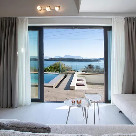 Villa Katerina-stylish 4 Bedroom With Sea View Nydri (Lefkada)