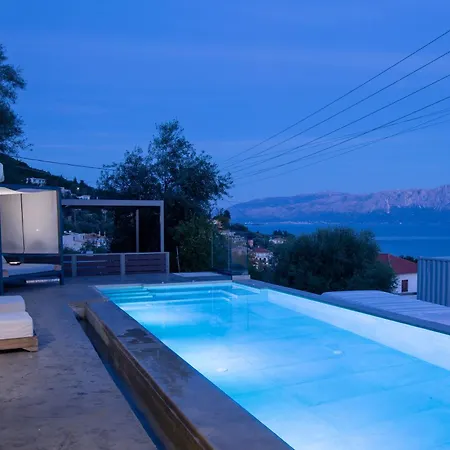 Katerina-stylish 4 Bedroom With Sea View Willa *